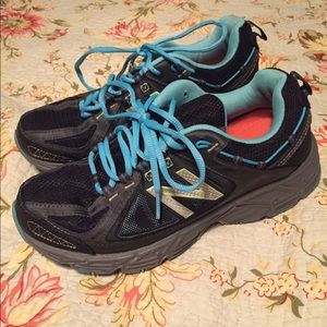 new balance womens shoes 9.5.